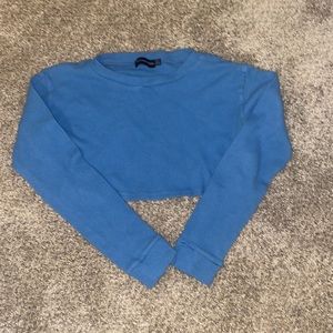 pretty little thing cropped shirt